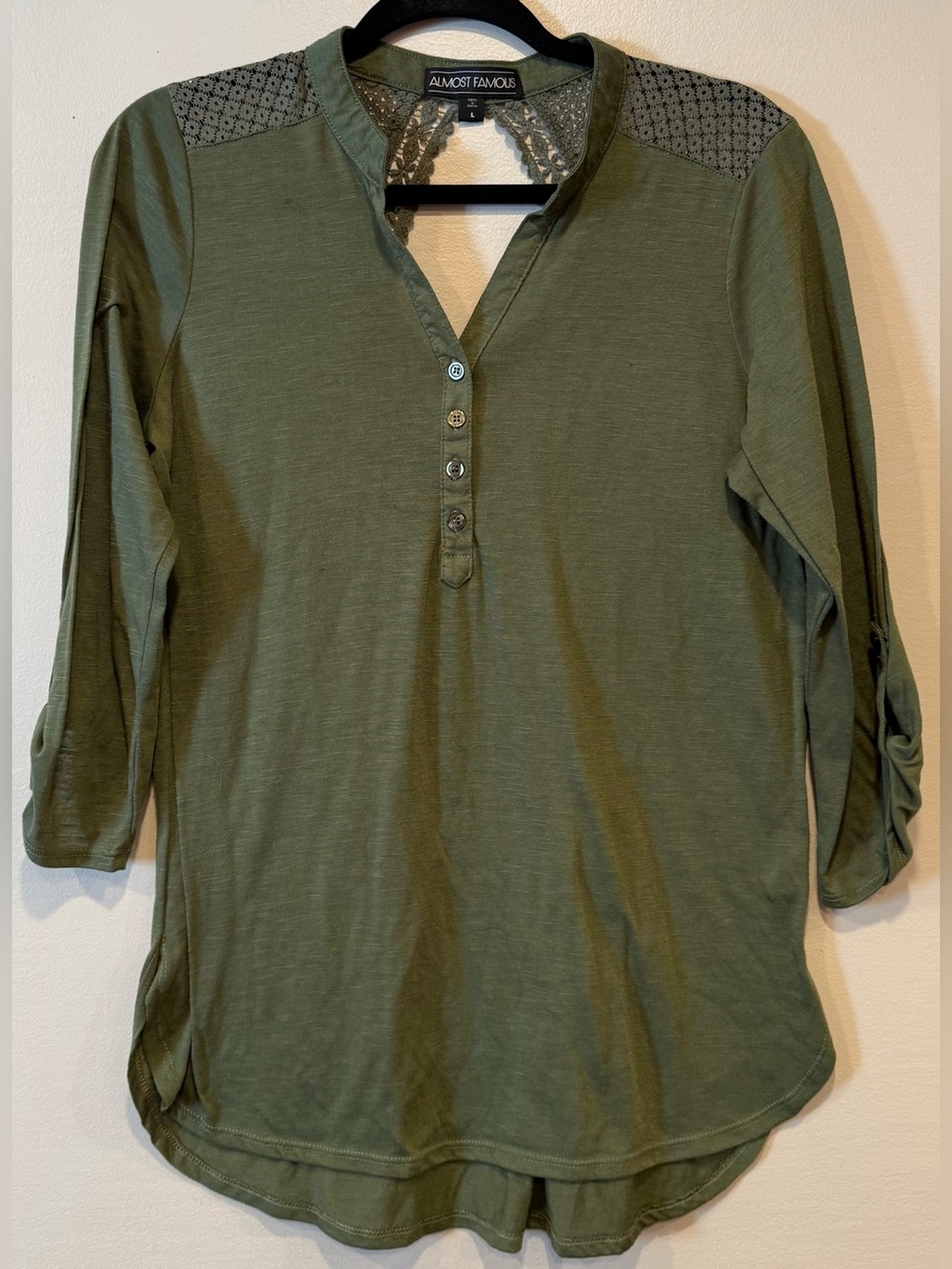 Almost Famous Olive Green Lace Crochet Accent Henley Blouse Y2K Women's Large